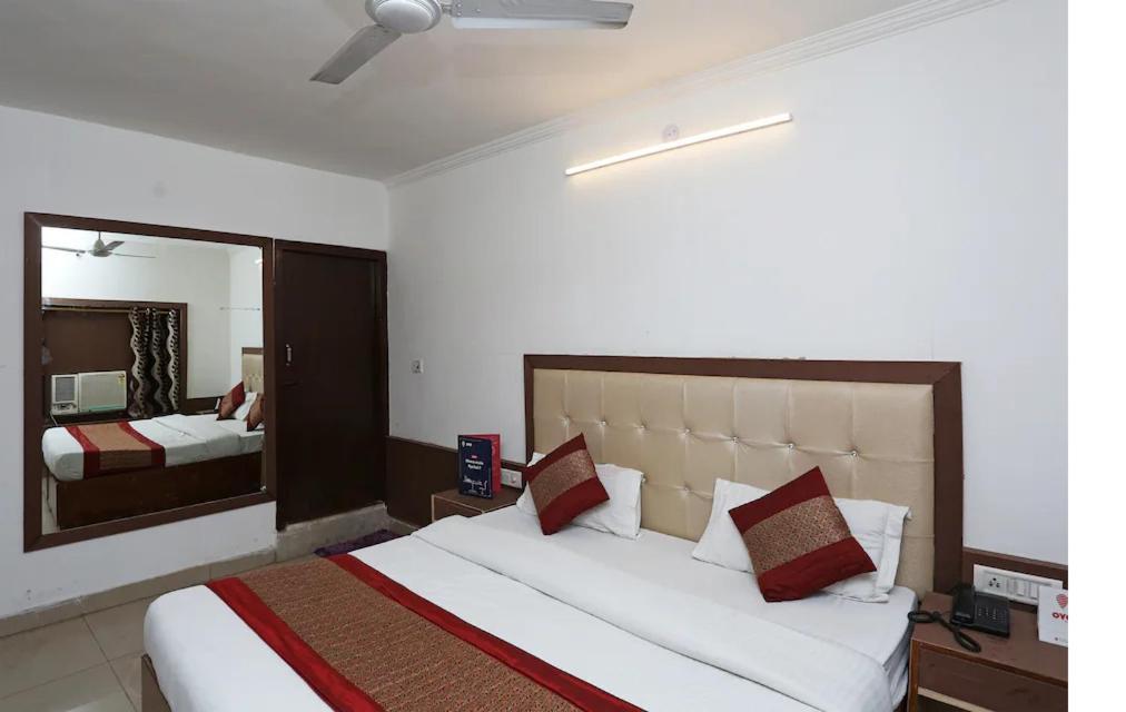 Vishal Hotel By Comfort Rooms New Delhi Ngoại thất bức ảnh