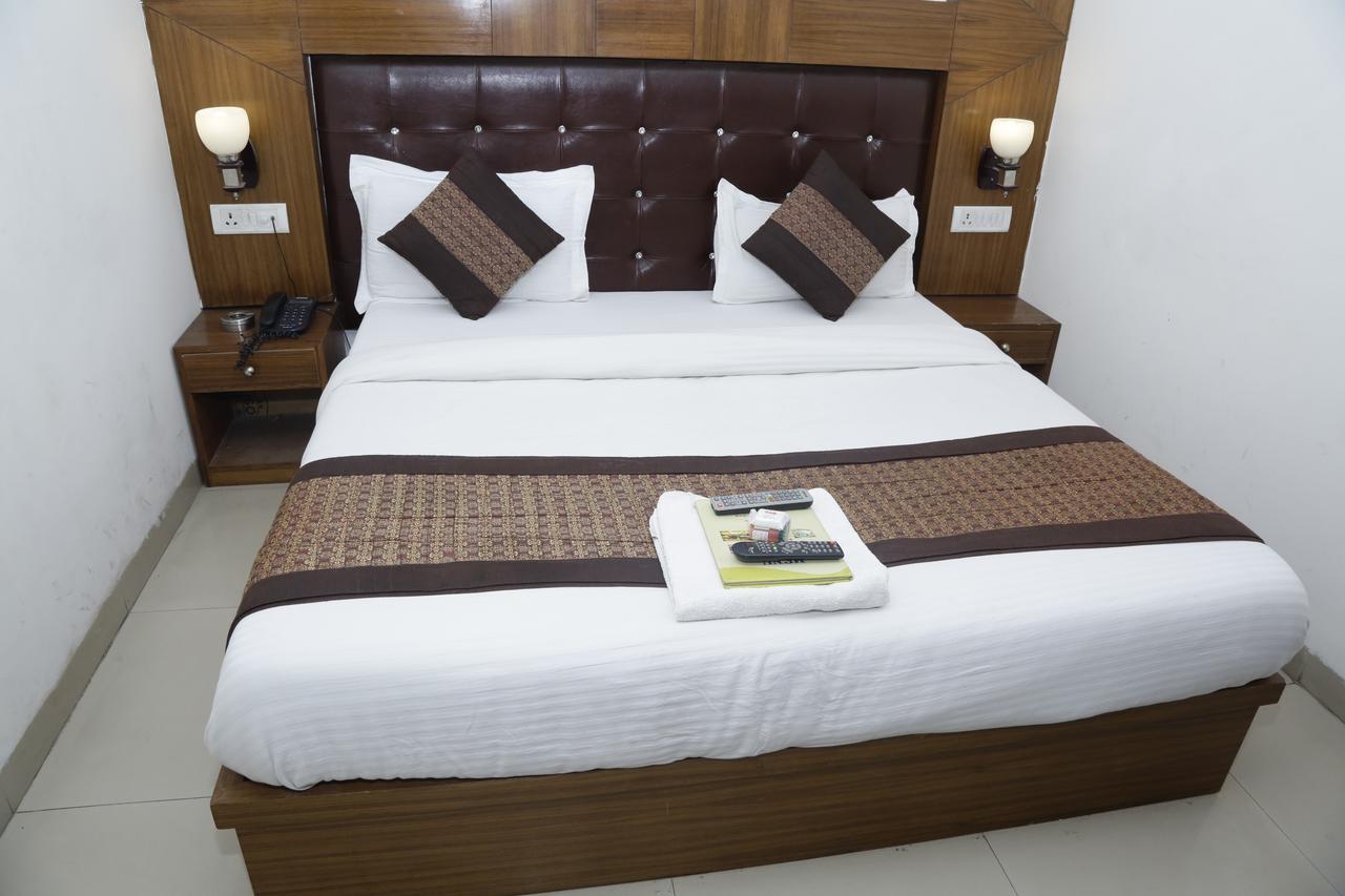 Vishal Hotel By Comfort Rooms New Delhi Ngoại thất bức ảnh