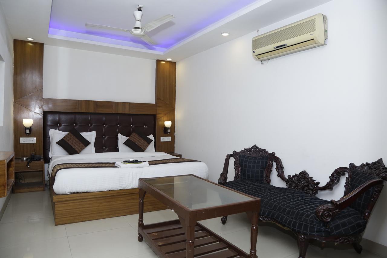 Vishal Hotel By Comfort Rooms New Delhi Ngoại thất bức ảnh