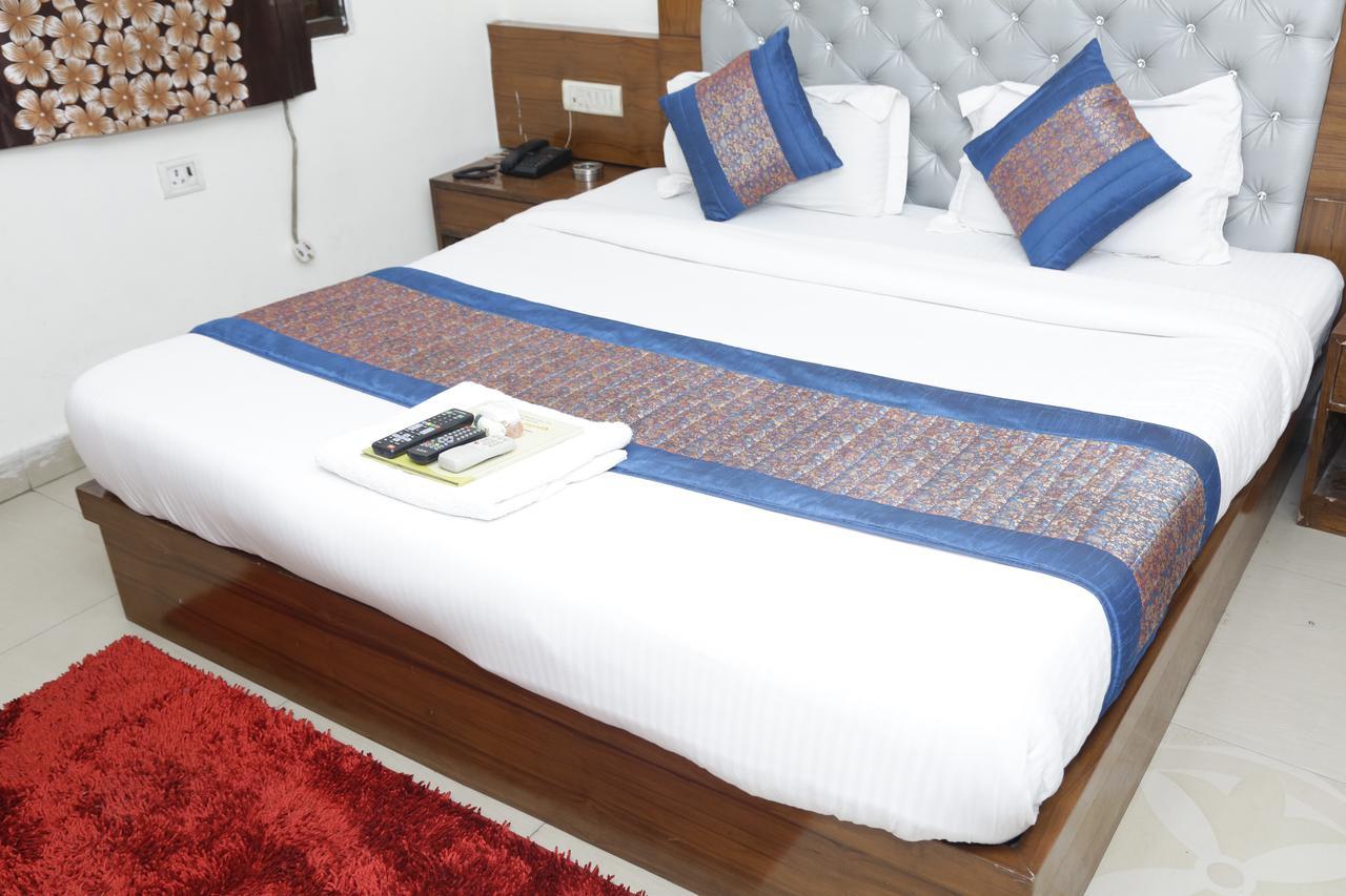 Vishal Hotel By Comfort Rooms New Delhi Ngoại thất bức ảnh